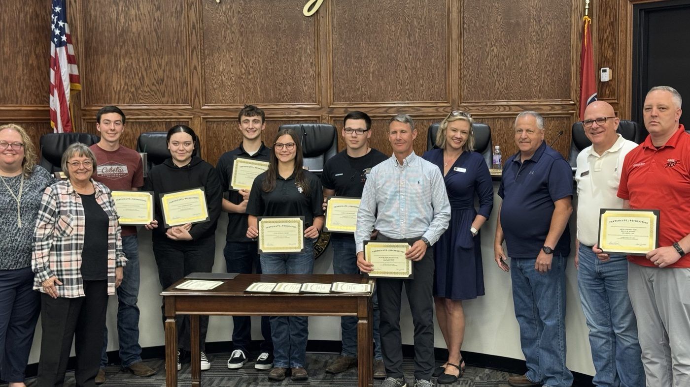 Recognizing local JROTC cadets and their instructors